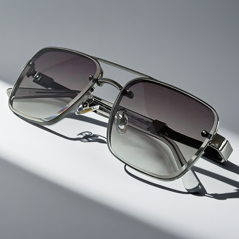 Square Metal Frame Sunglasses with Gradient Lenses