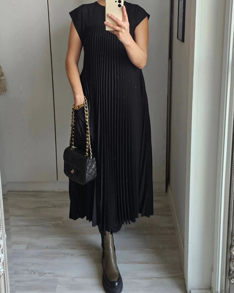 Sophia | Pleated Cap Sleeve Maxi Dress