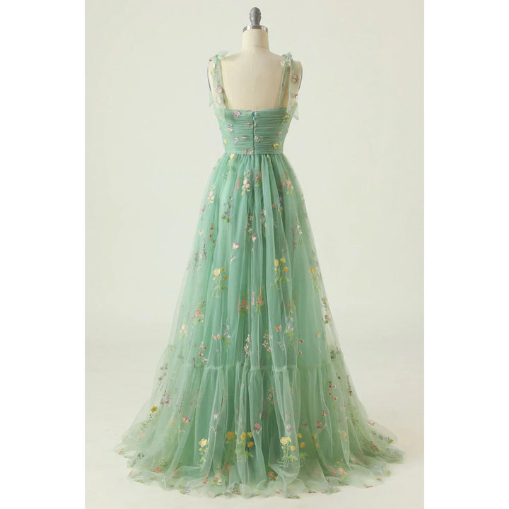Isabella | Floral Embroidered Tulle Evening Dress