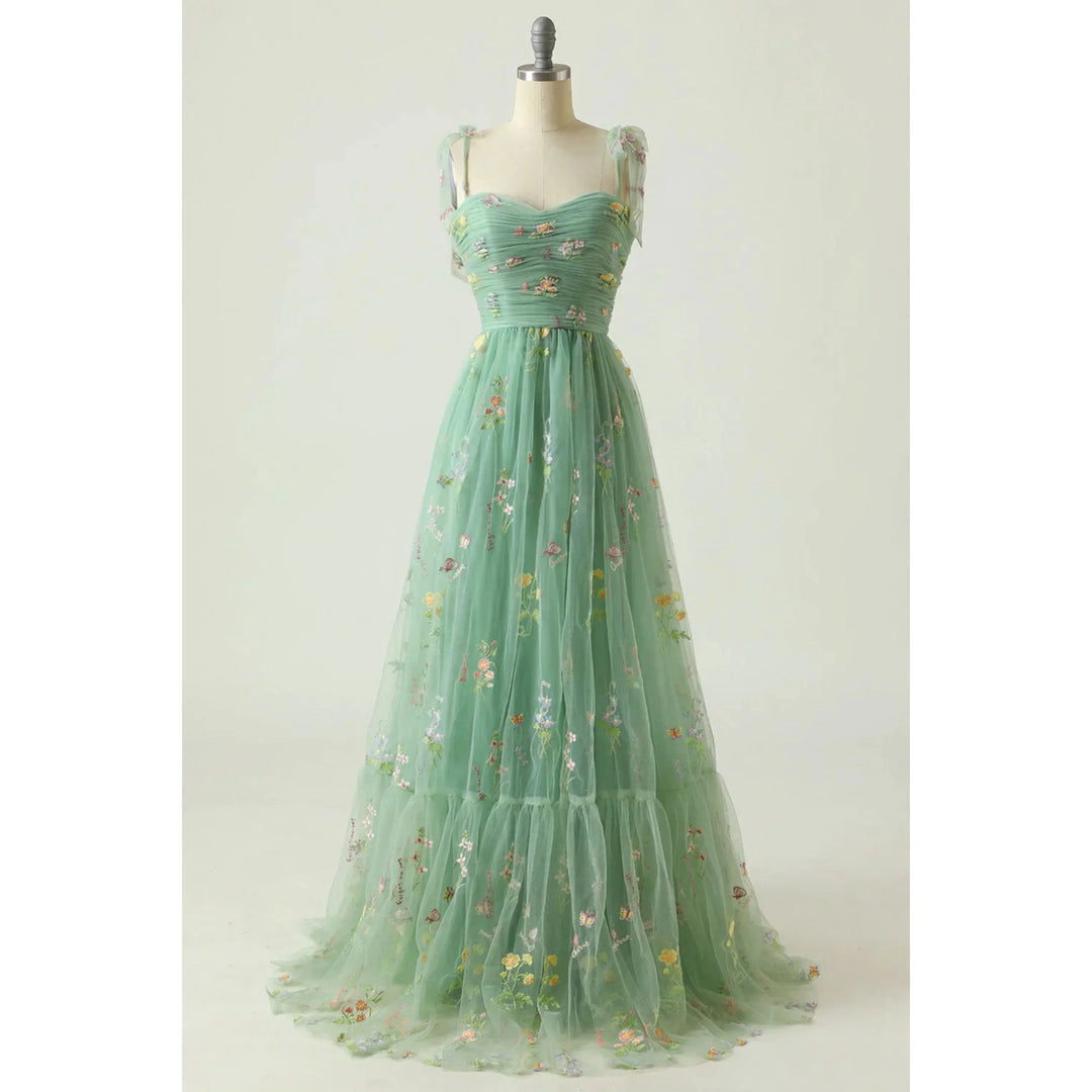 Isabella | Floral Embroidered Tulle Evening Dress