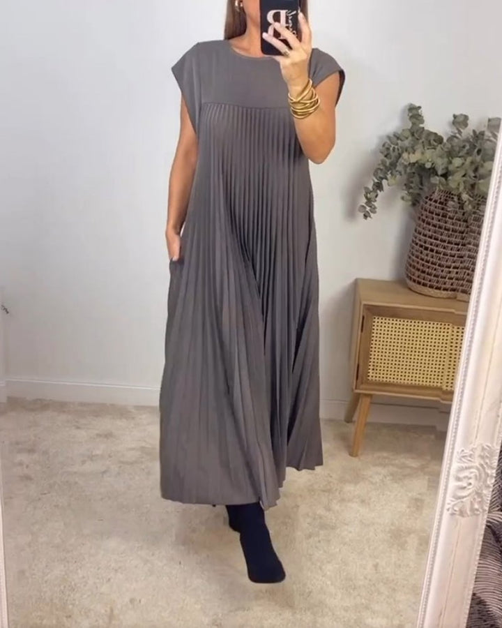 Sophia | Pleated Cap Sleeve Maxi Dress