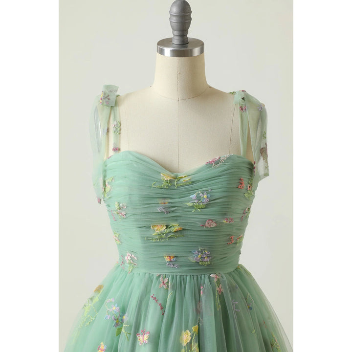 Isabella | Floral Embroidered Tulle Evening Dress