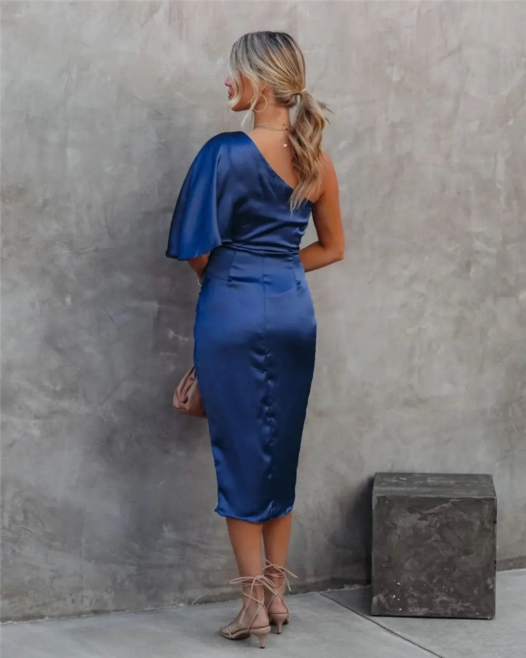 Alessia | One-Shoulder Draped Midi Dress