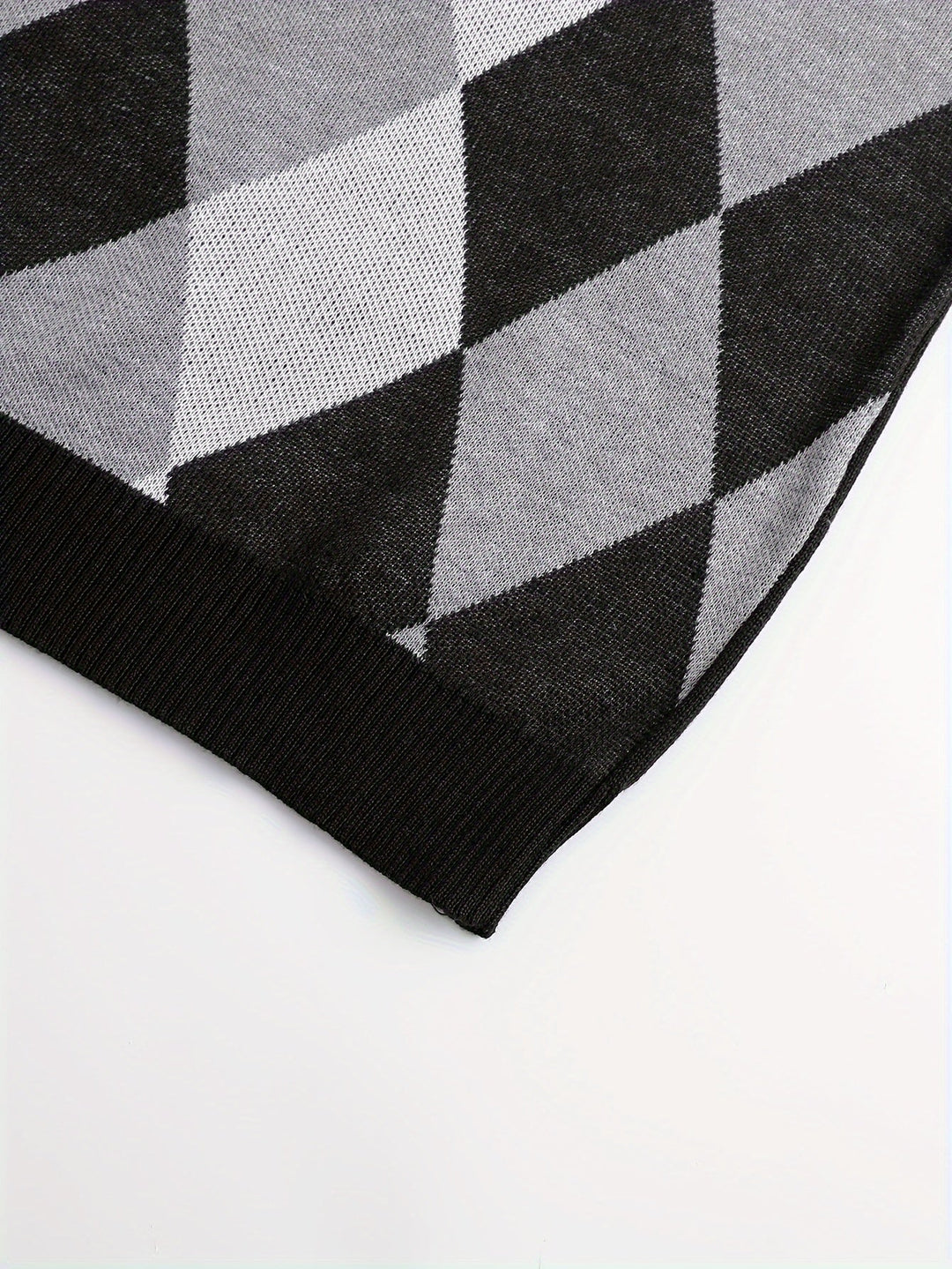 Men's Argyle Knit Sweater Vest