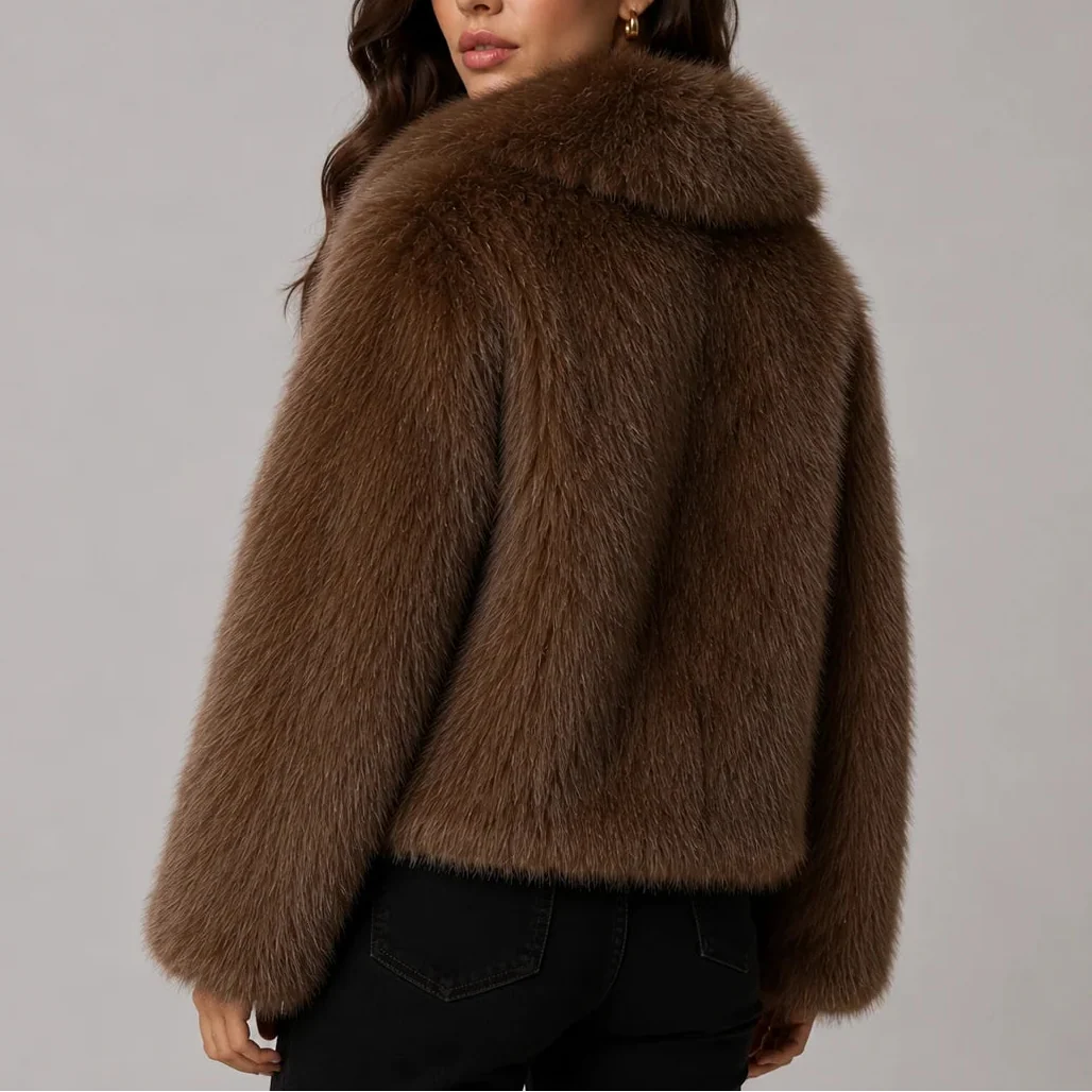 Women's Faux Fur Cropped Jacket with Oversized Collar