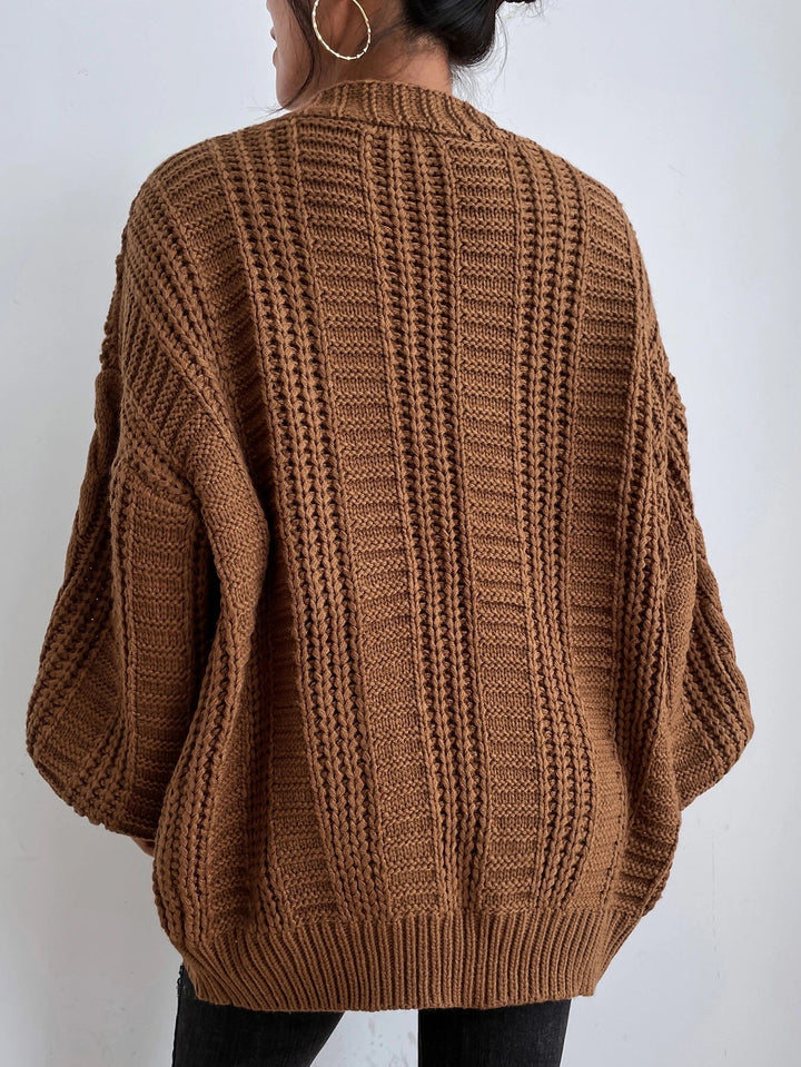 Amelia | Oversized Cable Knit Cardigan