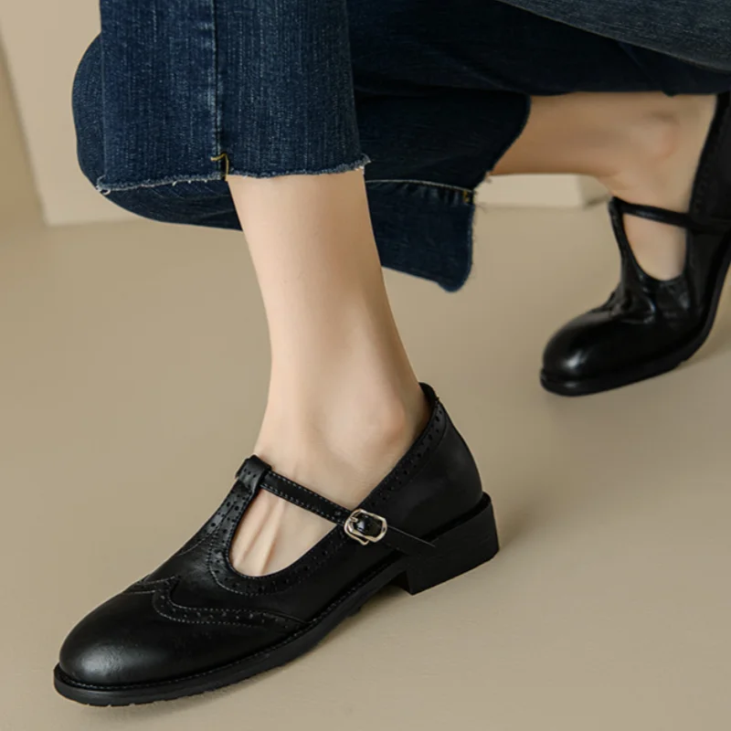 Vintage Leather Mary Jane Flats