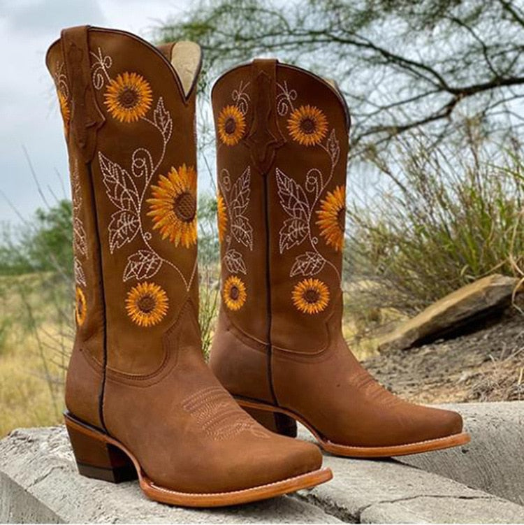 Embroidered Western Cowboy Boots
