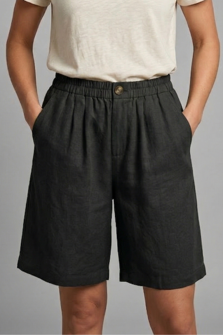 Women’s Relaxed Fit Linen Shorts