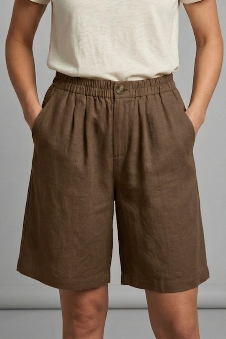 Women’s Relaxed Fit Linen Shorts