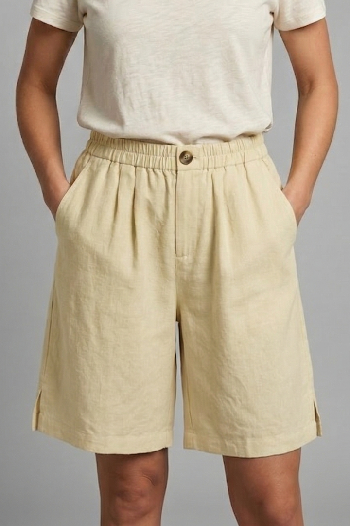 Women’s Relaxed Fit Linen Shorts