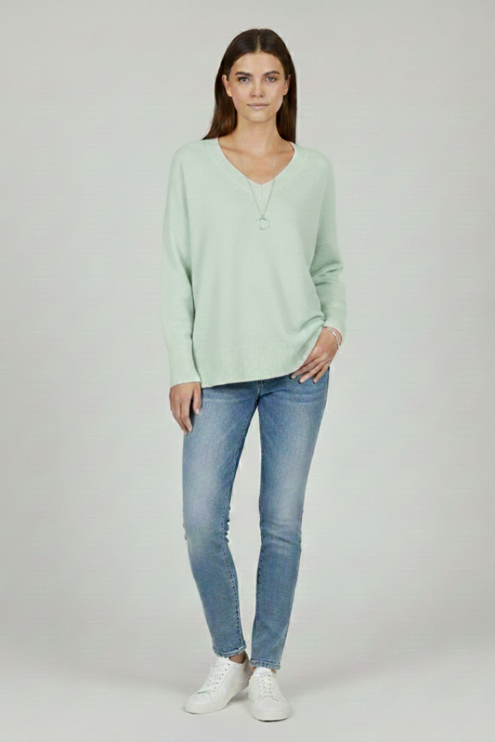 Women's Relaxed Knit V Neck Sweater