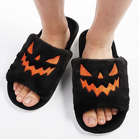 Women's Plush Pumpkin Halloween Slippers with Fluffy Straps