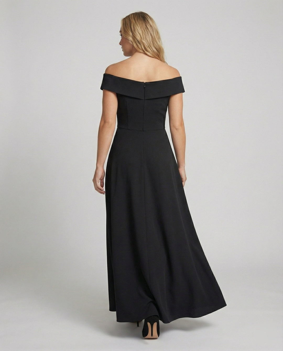 Amelia | Elegant Off Shoulder Maxi Dress