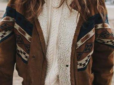 Women's Sherpa-Lined Aztec Print Jacket in Relaxed Fit