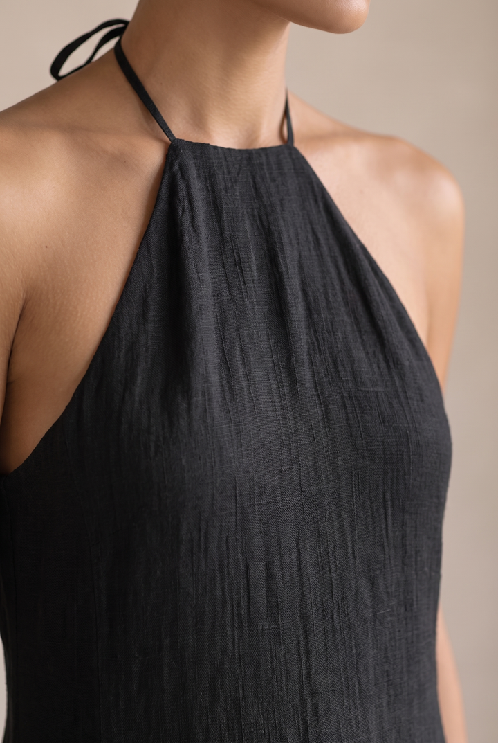Women's Linen Halter Maxi Dress with Flowing Skirt