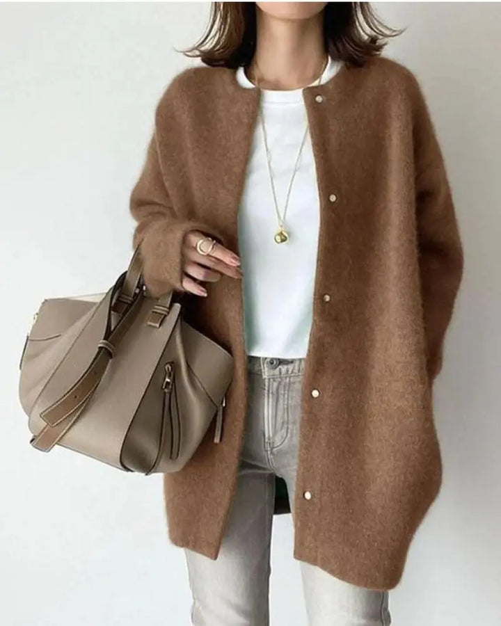 Women's Wool Blend Cardigan with Deep Pockets in a Relaxed Fit