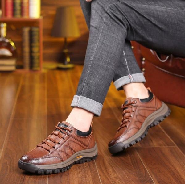 Leather Lace-Up Hiking Shoes with Rugged Sole