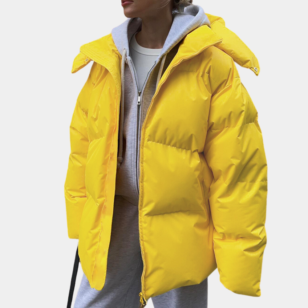 Women's Quilted Puffer Jacket with Hood in Relaxed Fit