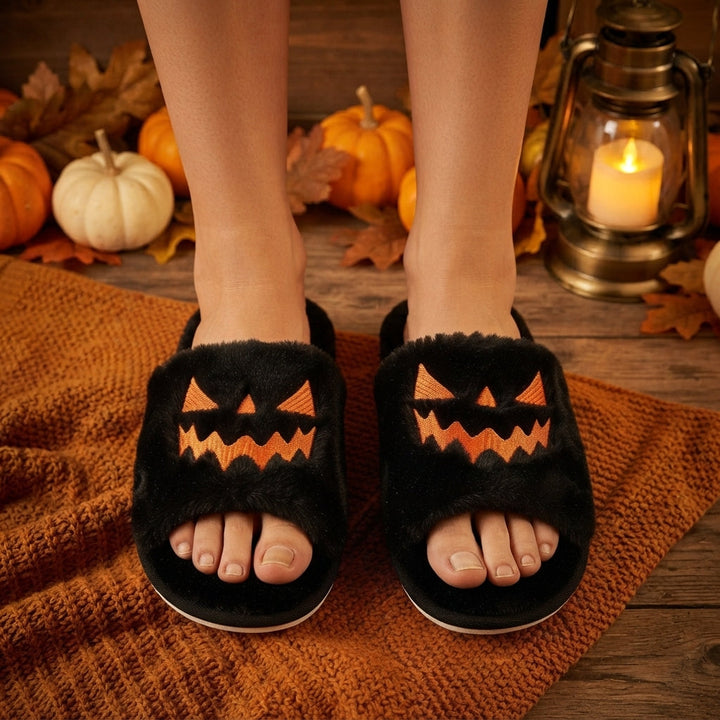 Women's Plush Pumpkin Halloween Slippers with Fluffy Straps