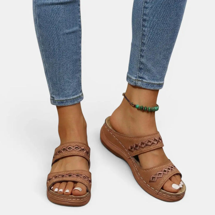 Maisie | Lightweight Open Toe Walking Sandals